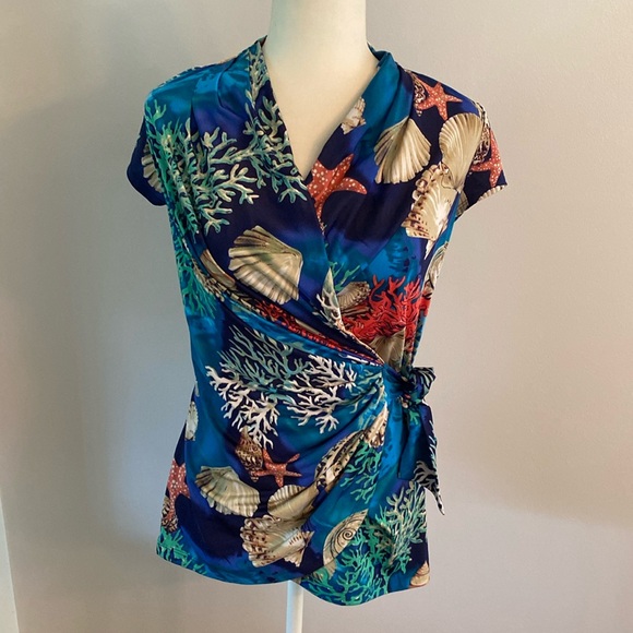 Cache medium wrap top - Picture 1 of 11